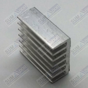 Disipador de aluminio 1.4cm x 1.4cm x 6mm